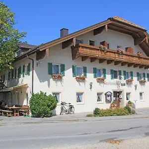 Gumping Inn